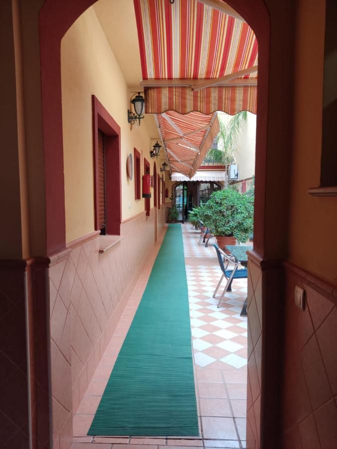 Hostal Monteolivos Cartama Bagian luar foto