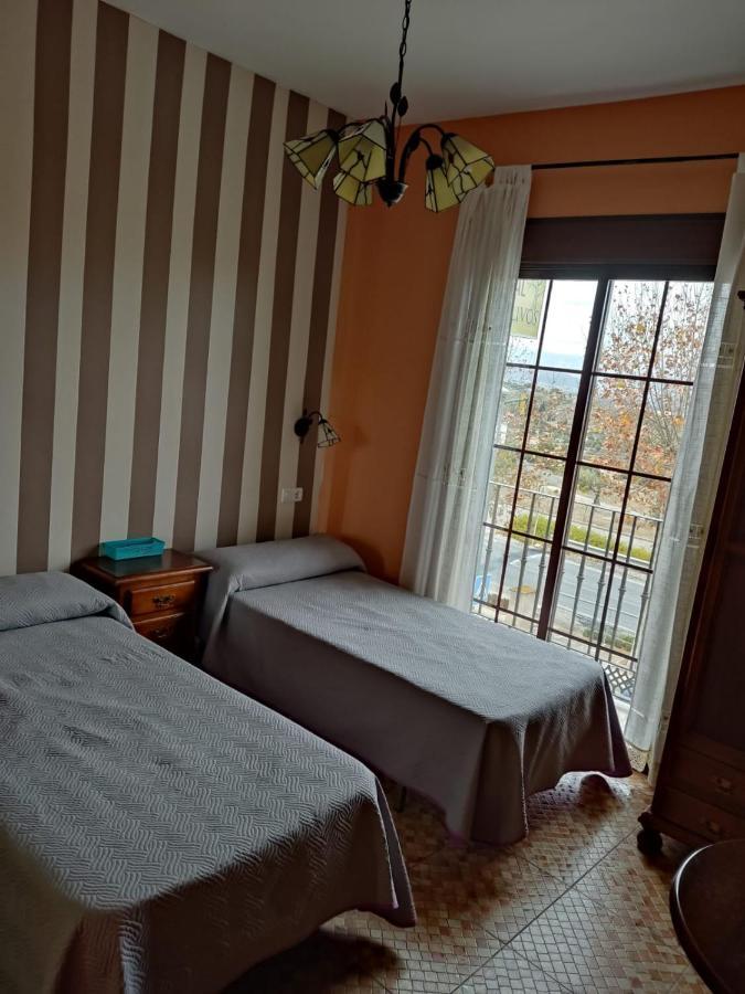 Hostal Monteolivos Cartama Bagian luar foto