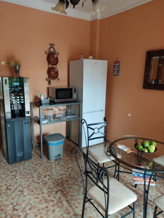 Hostal Monteolivos Cartama Bagian luar foto