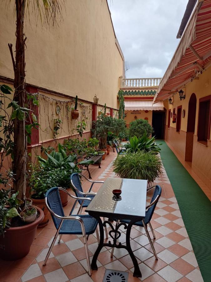 Hostal Monteolivos Cartama Bagian luar foto